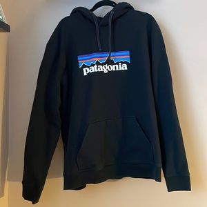 Patagonia Hoodie / XXL / Black
